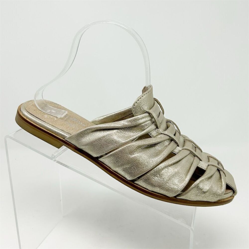 Seychelles Gold Metallic Leather Strappy Slip On Sandals Size 8 Casual Flat